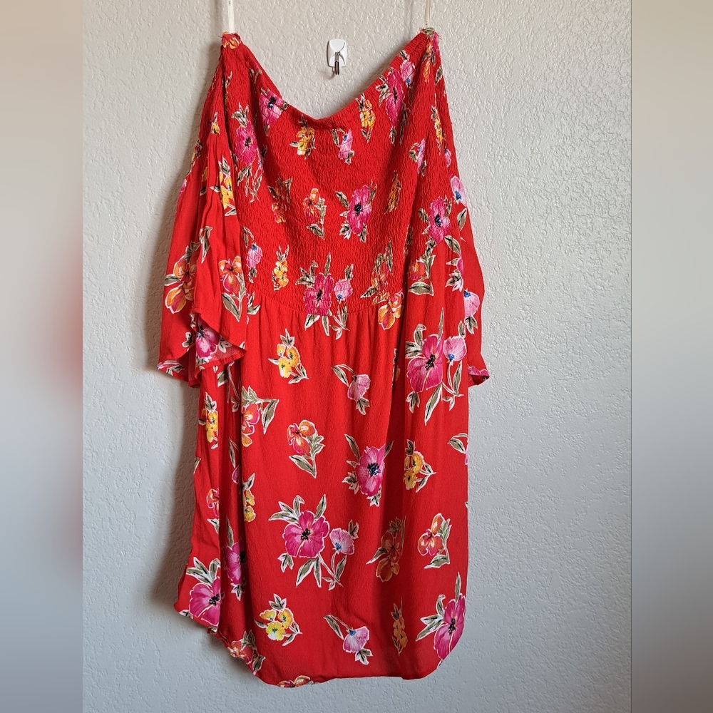 Forever 21 Red Floral Off The Shoulder Smocked Mini Dress Size Small